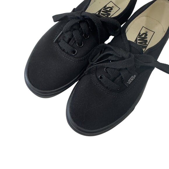 Vans Authentic Low Top Canvas Sneaker Black Unisex KIDS SZ 1 Classic Skate Shoes - Picture 11 of 15